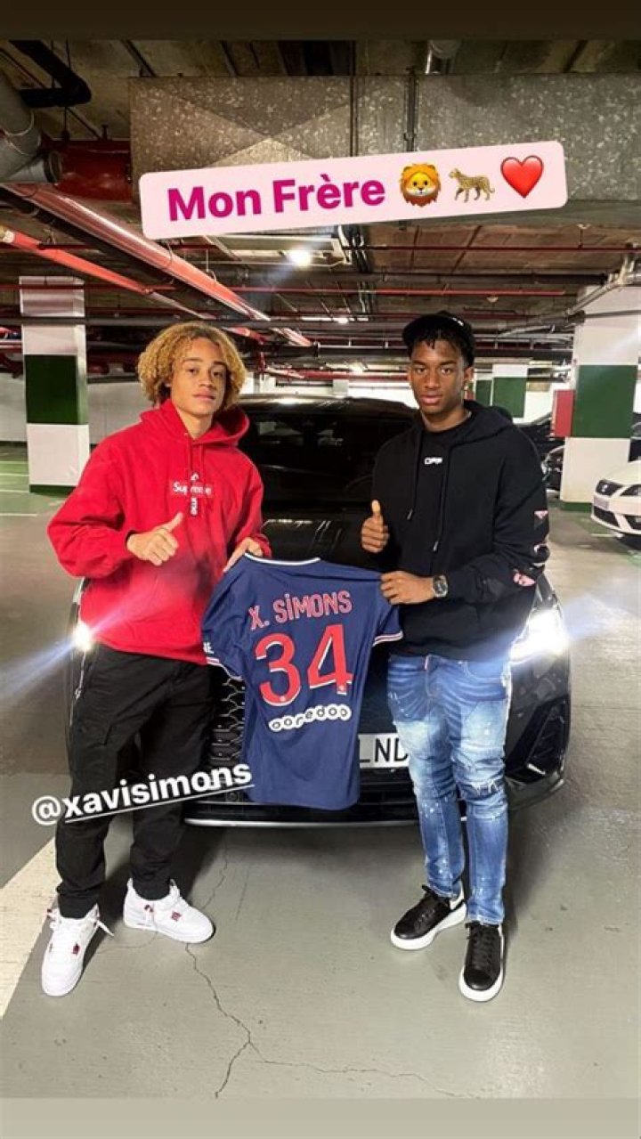 Aina Simón’s Boyfriend: Who is Aina Simón Dating?