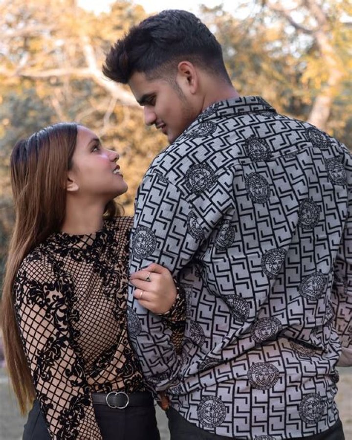 Ansh Pandit’s Girlfriend: Who is Ansh Pandit Dating?