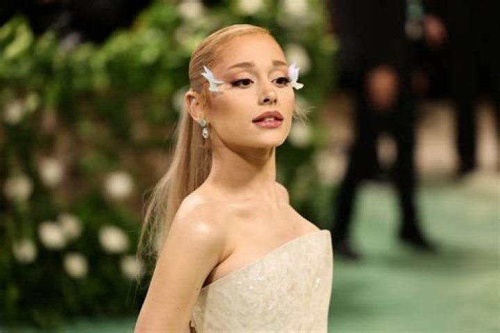 Ariana Grande Net Worth: How much money does Ariana have?