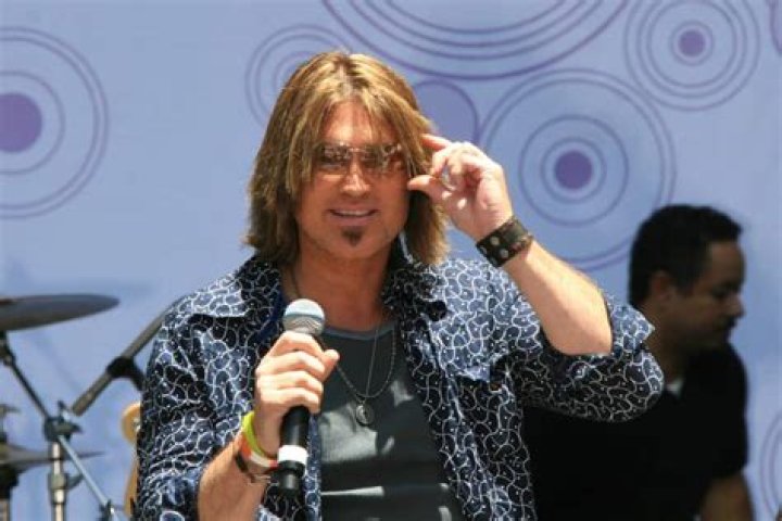 Does Billy Ray Cyrus Have Any Tattoos?