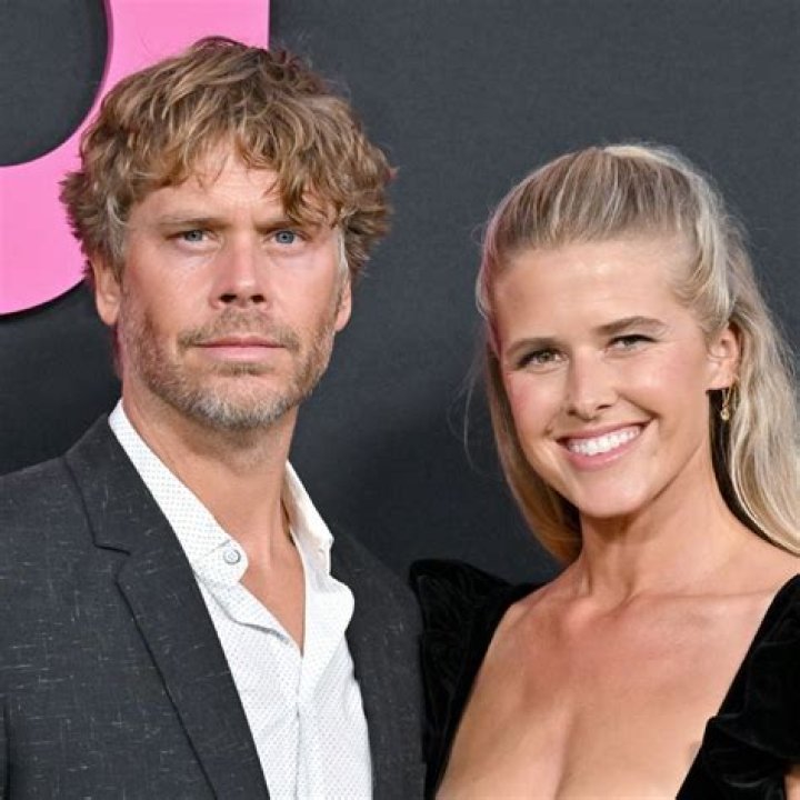 Eric Christian Olsen Wife, Net Worth, Brother, Family, Siblings