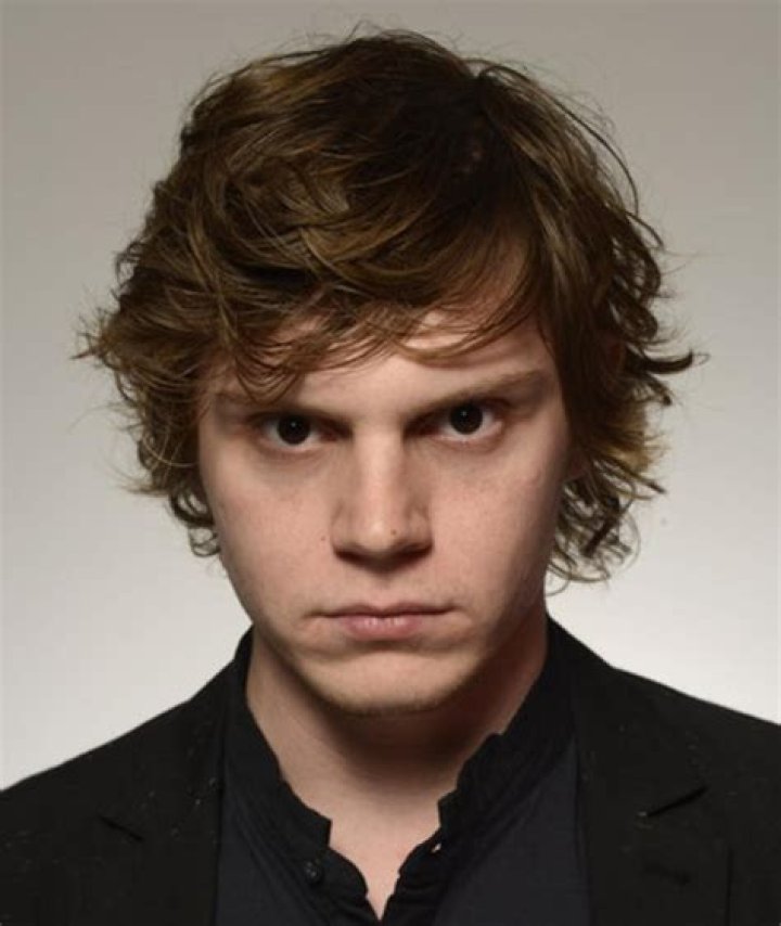 Hire Evan Peters For an Appearance at Events or Keynote Speaker Bookings.
