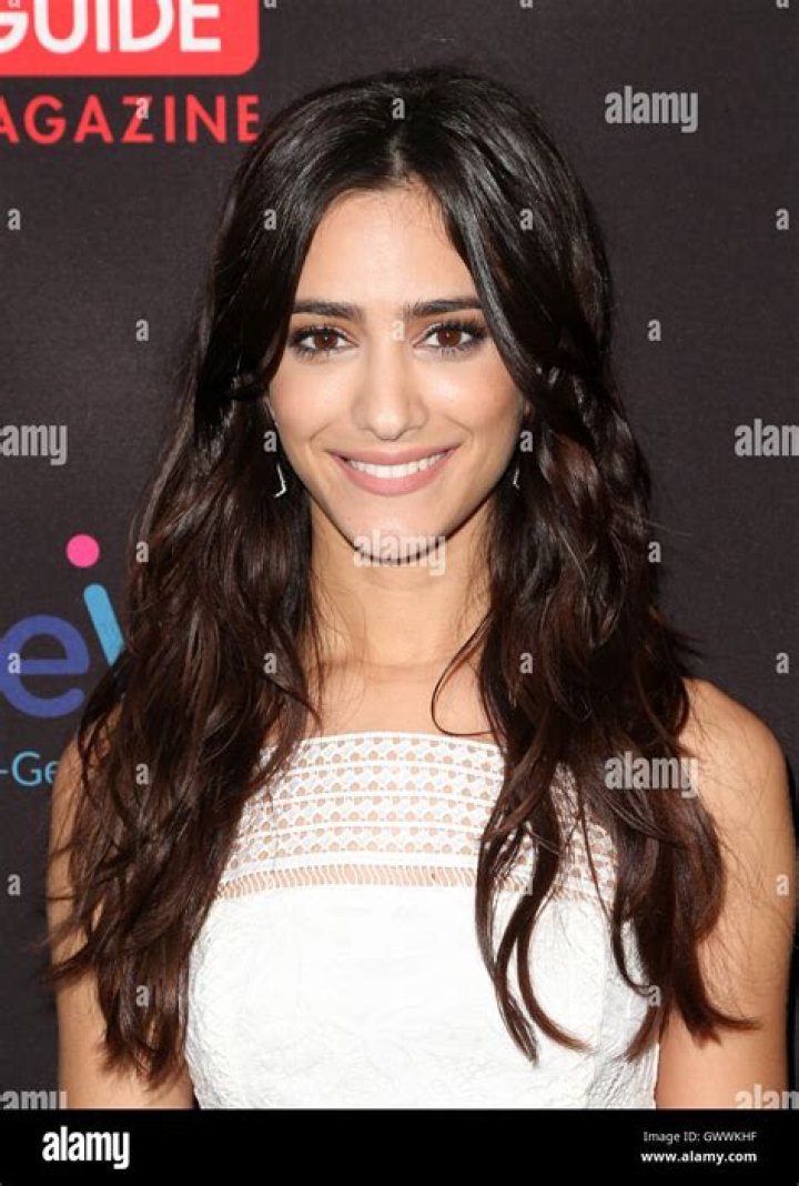 Meet Devious Maids’ Newest Star Sol Rodriguez – Read The Q&A! (@_solrodriguez) – Celeb Secrets