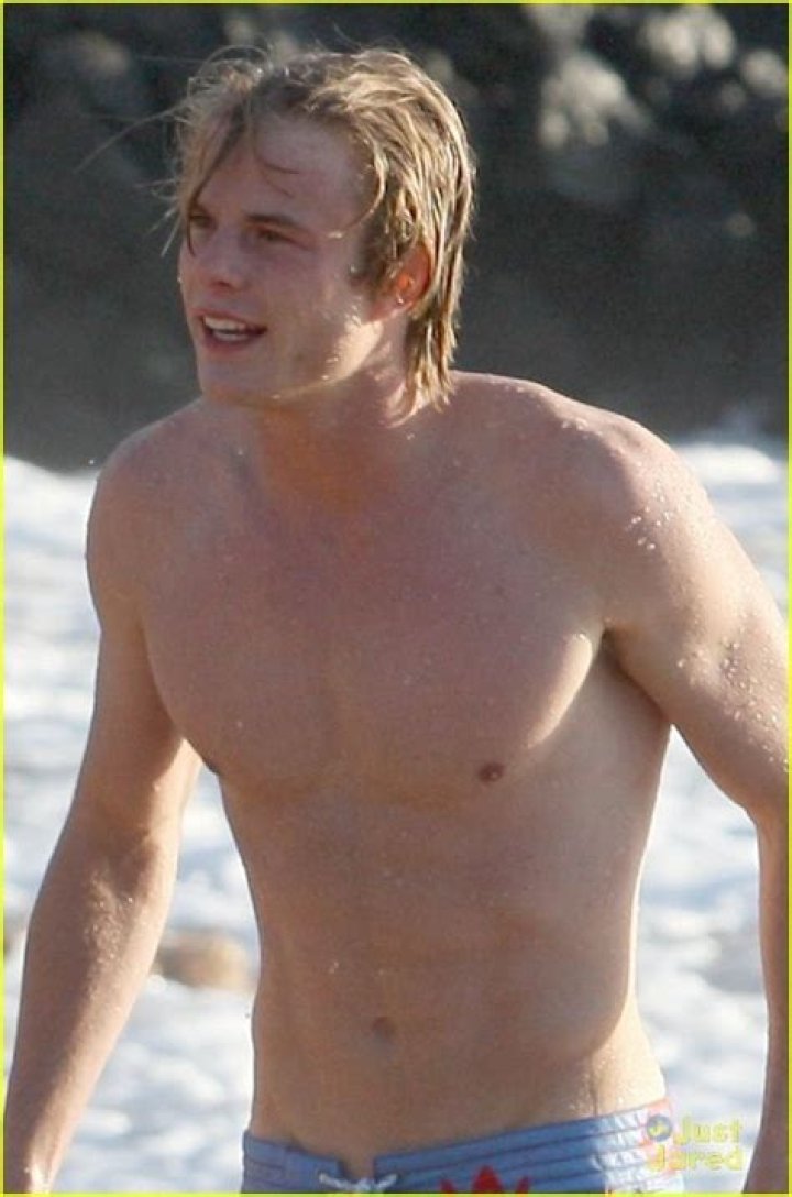 GRAHAM ROGERS – Celeb Secrets