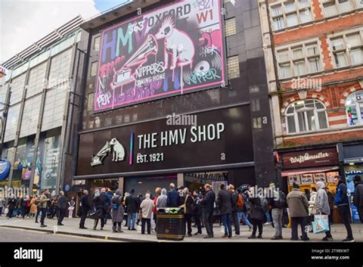 HMV Returns To Its Flagship Location On London’s Oxford Street After Four Years