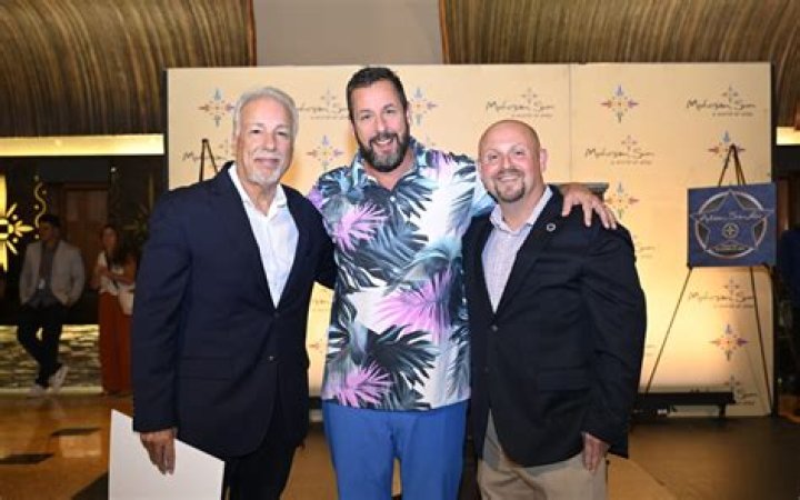 Kevin Hart Inducted Into The Mohegan Sun Walk Of Fame