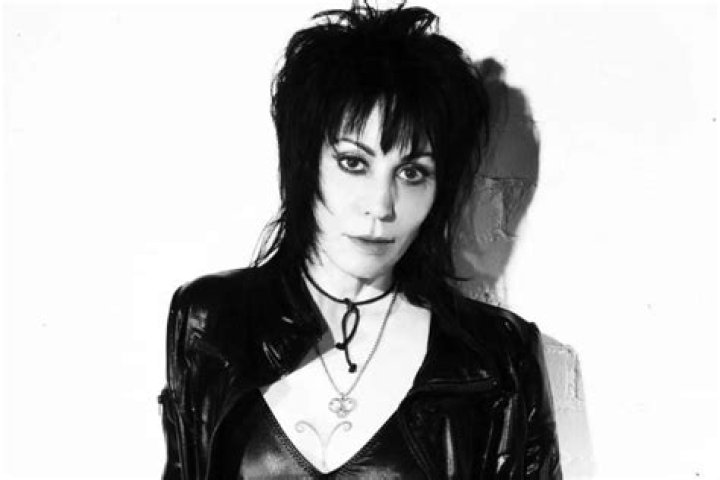 The Tragic Childhood Of Joan Jett