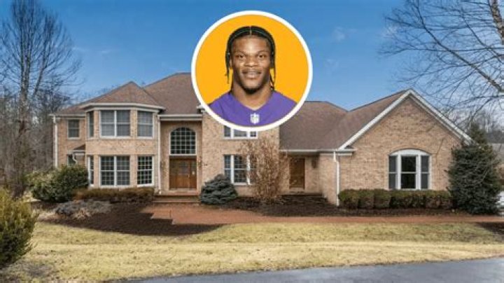 Where Does Lamar Jackson Live?
